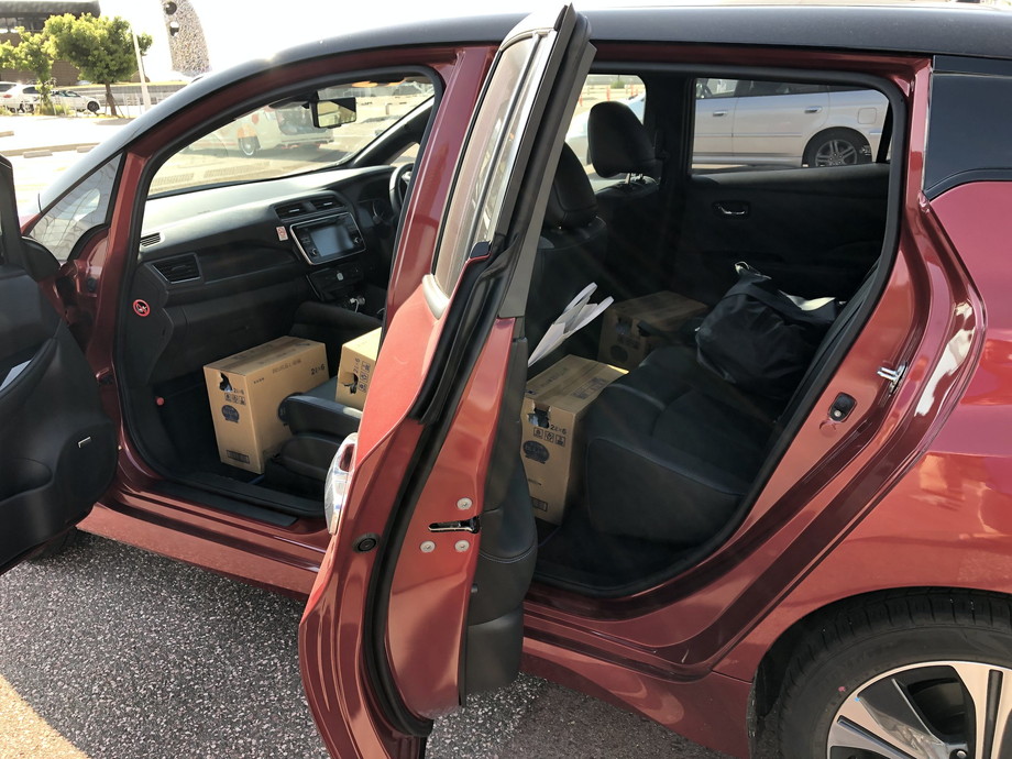 日産リーフ e+（62kWh）に水48Lを積んでドライブ開始