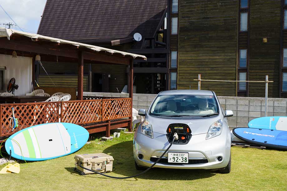 日産リーフ
