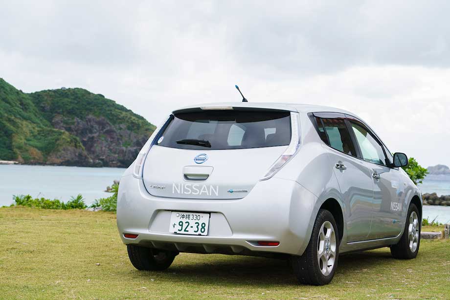 日産リーフ
